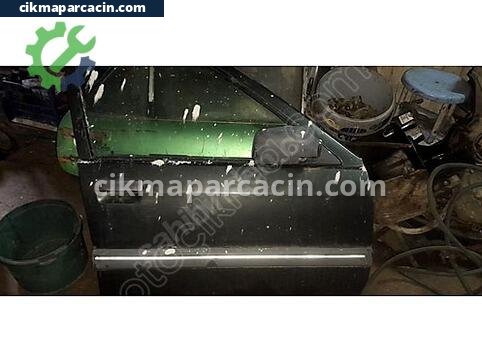 Renault R21 Ayna çıkma parça
