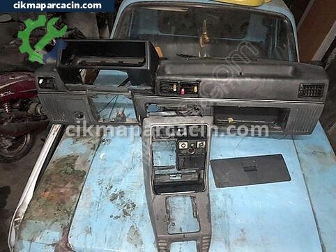 Renault R9 Göğüslük çıkma parça