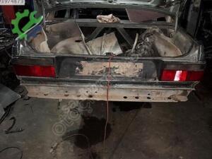 Renault R 9 Orijinal Çıkma Arka Panel