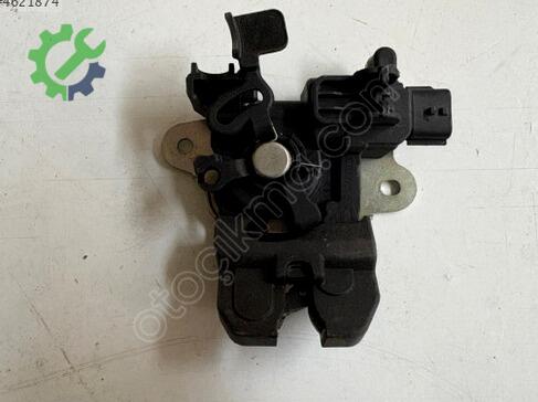 Renault Megane Bagaj Kilidi 905033138R çıkma parça