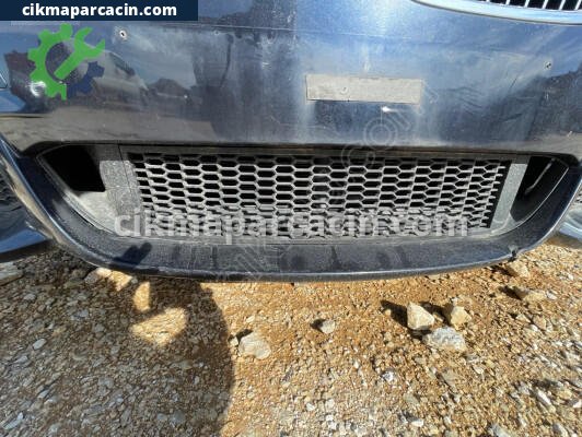 BMW 5 Serisi Tampon Izgarası çıkma parça