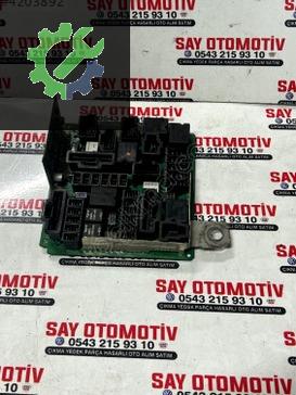 S118402D RENAULT MEGANE 2 SİGORTA TAPLASİ KUTUSU