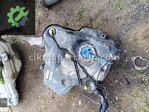 Volkswagen Scirocco Yakıt Deposu çıkma parça