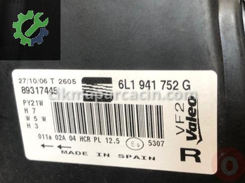 Seat Cordoba Sağ Ön Far 6L1941752G çıkma parça