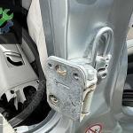 SEAT CORDOBA SAĞ ARKA KAPI MENTEŞESİ ALT GERGİLİ