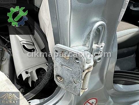 Seat Cordoba Kapı Menteşesi çıkma parça