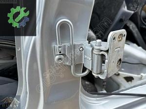 SEAT CORDOBA SOL ARKA ALT KAPI MENTEŞESİ GERGİLİ 6L4833