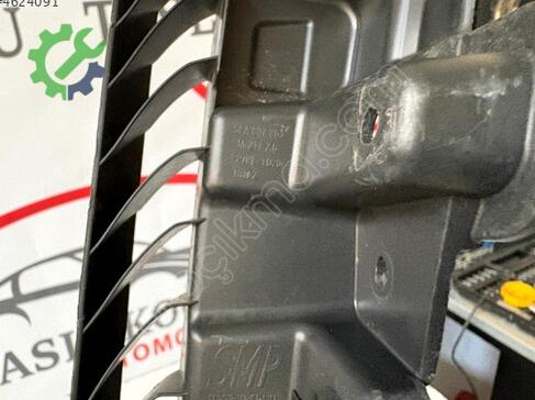 Seat Leon Tampon 5FA807863 çıkma parça