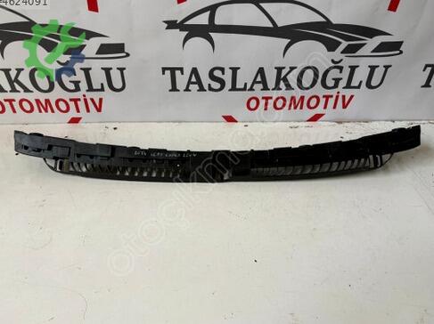 Seat Leon Tampon 5FA807863 çıkma parça