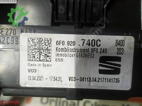 Seat Arona A3C04199501 çıkma parça