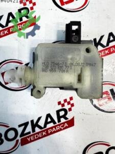 Seat Ibiza Orijinal Çıkma Merkezi Kilit Motoru 1M0959781A