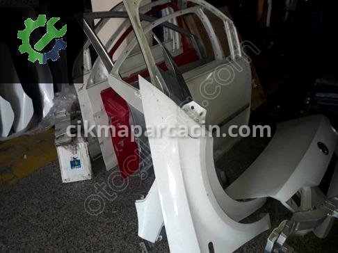 Seat Leon Sağ Ön Kapı çıkma parça