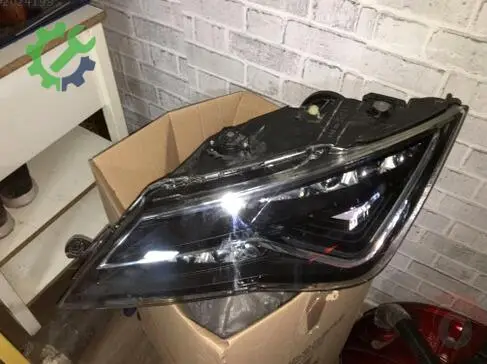 Seat Leon Far çıkma parça