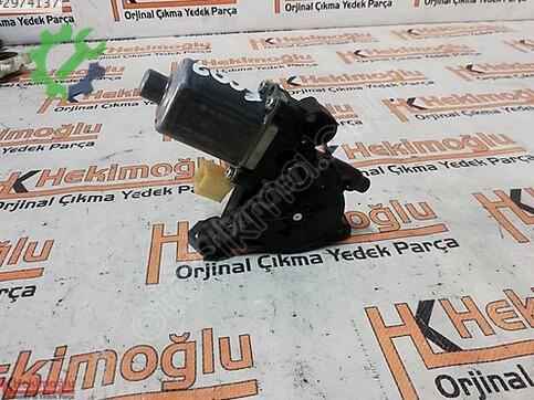 Seat Leon 5Q0959801B çıkma parça