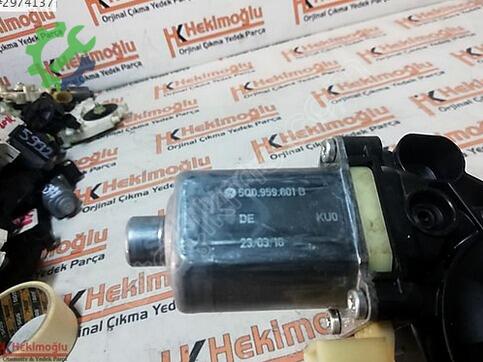 Seat Leon 5Q0959801B çıkma parça