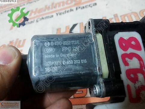 Seat Leon 5Q0959812E çıkma parça