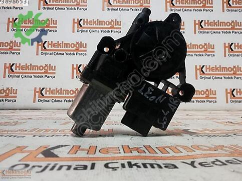 Seat Leon 5Q0959811A çıkma parça