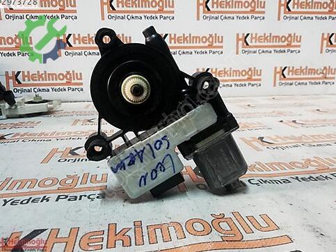 Seat Leon 5Q0959811E çıkma parça