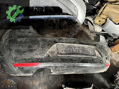 SEAT LEON ÇIKMA ORJİNAL ARKA TAMPON VE PARK SENSÖRLERİ