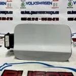 SEAT LEON ÇIKMA ORJİNAL BEYAZ DEPO KAPAGI 5F4 809 905 F