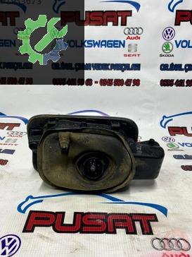 SEAT LEON ÇIKMA ORJİNAL BEYAZ DEPO KAPAGI 5F4 809 905 F