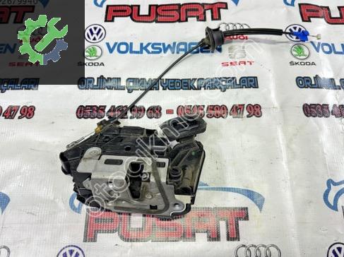 SEAT LEON ÇIKMA ORJİNAL KAPI KİLİDİ SAĞ ARKA 5K4 839 016 AF