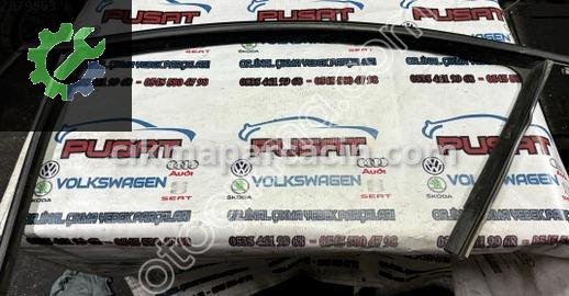 Seat Leon Kapı Direği çıkma parça