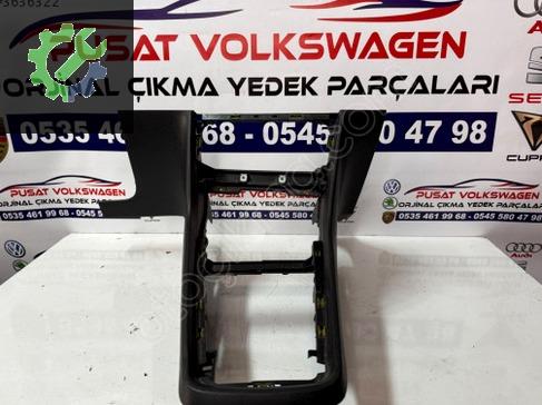 SEAT LEON ÇIKMA ORTA VİTES KONSOLU 5F1 863 680