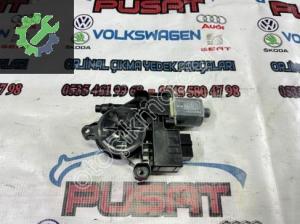 SEAT LEON ÇIKMA SAĞ ARKA KAPI CAM MOTORU 5Q0959812A