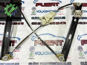 SEAT LEON ÇIKMA SOL ÖN KAPI CAM KRİKOSU 5F4 837 461 D