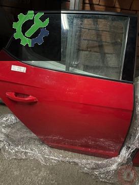 Seat leon çıkma arka sag sol kapı hatasız kırmızı