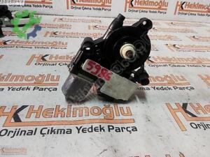 SEAT LEON KAPI CAM MOTORU SAĞ ARKA