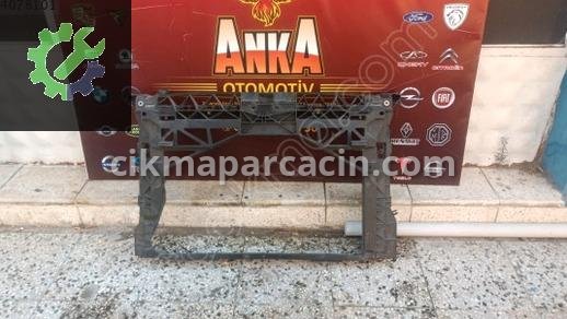 Seat Leon Ön Panel çıkma parça