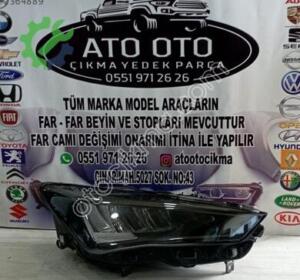 Seat Leon 2008-2023 Çıkma Far Sağ