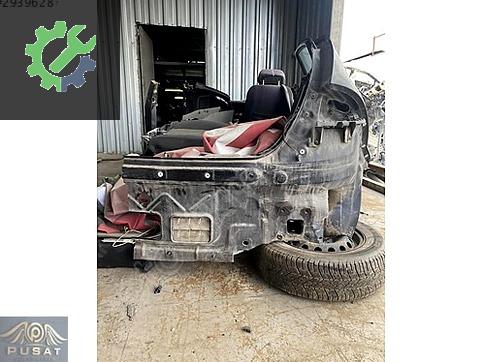 SEAT LEON SAĞ ARKA ÇAMURLUK SİYAH KESME 2005-2011 UYUMLU