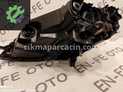 Seat Leon Sağ Ön Far çıkma parça