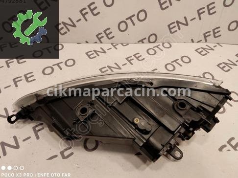 Seat Leon Sağ Ön Far çıkma parça