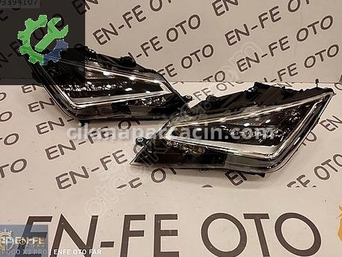 Seat Leon Sağ Ön Far çıkma parça