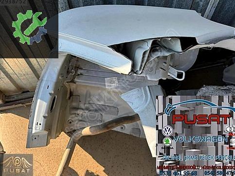 SEAT LEON SOL ARKA BEYAZ ÇAMURLUK 2013*2020 MODEL UYUMLU