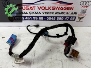 SEAT LEON SOL ÖN KAPI TESİSATI KISA OLAN 5F4 971 035 AC