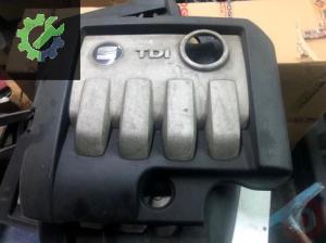 Seat Leon Toledo altea motor ust kapak 03G103925an