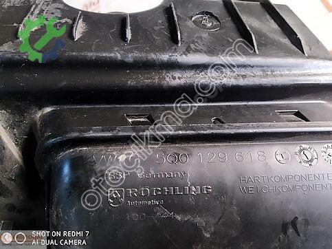Skoda 120 5Q0129607S çıkma parça