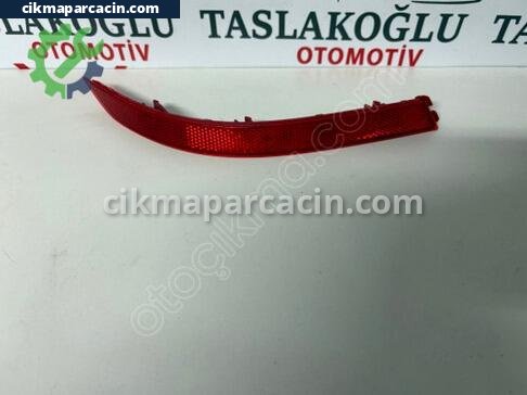 Skoda Superb Reflektör çıkma parça