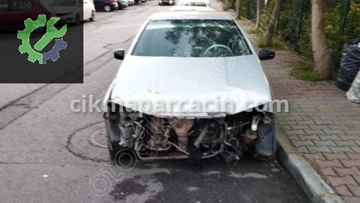 Skoda Fabia Ara Bölme çıkma parça