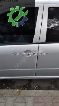 Skoda Fabia Ara Bölme çıkma parça