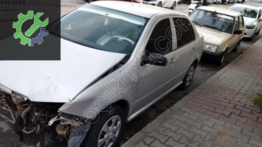 2005 Skoda Fabia Ara Bölme Çıkma Parça İstanbul