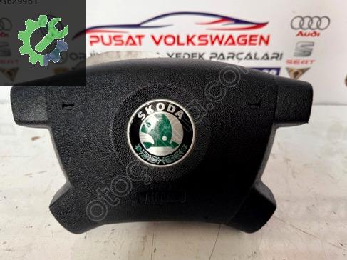 Skoda Fabia Direksiyon Airbag çıkma parça