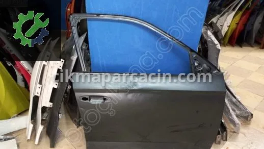 Skoda Fabia Sol Ön Kapı çıkma parça