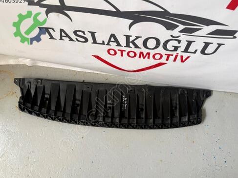 Skoda Fabia Ön Tampon 6V0807611 çıkma parça