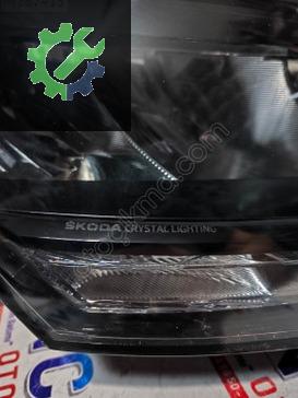 Skoda Fabia Sağ Ön Far 2022-2024 çıkma parça